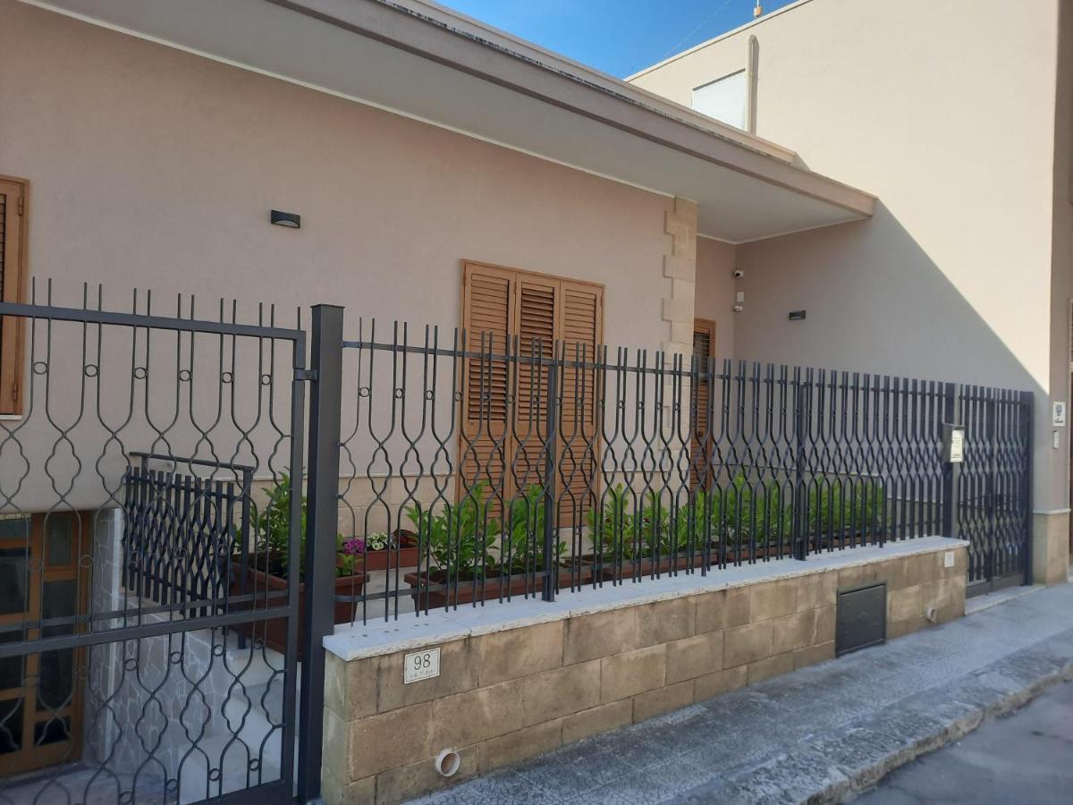 B&B Tre Sorelle Surbo Exterior photo